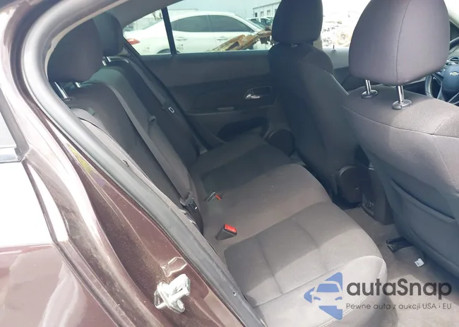 1G1PC5SB5F7190730: 42131596