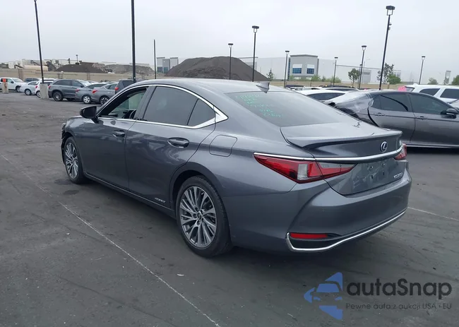 58ADA1C12MU004997: 42131827