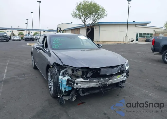 58ADA1C12MU004997: 42131827