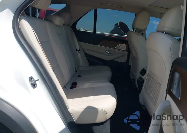 4JGFB4JB5NA703411: 42131968