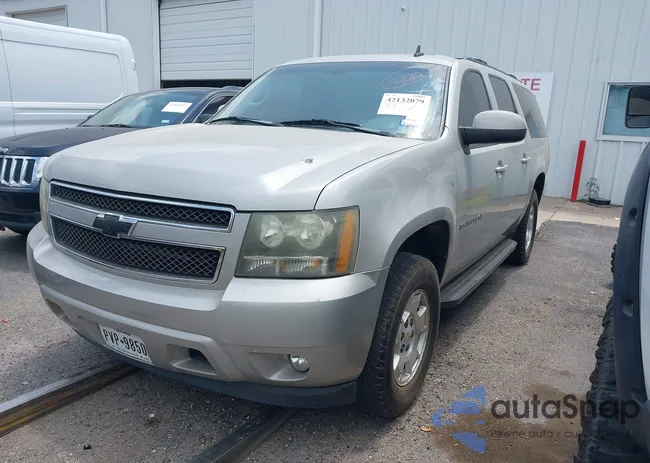 1GNFC26049R172598: 42132079