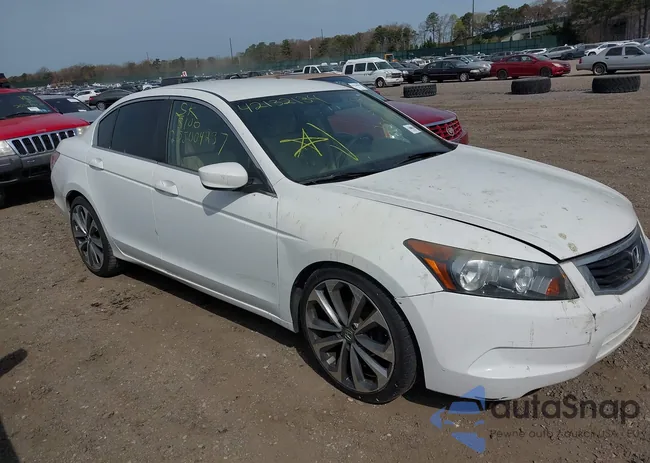 1HGCP2F39AA046087: 42132134