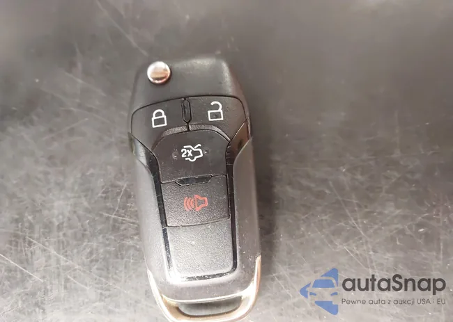 1FA6P8JZ1H5524070: 42131160