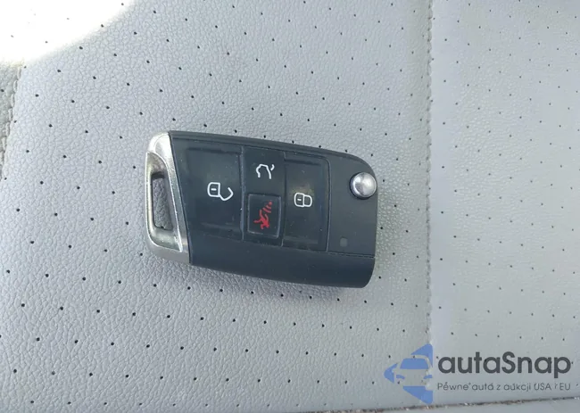 3VV2B7AX1KM150482: 42131245