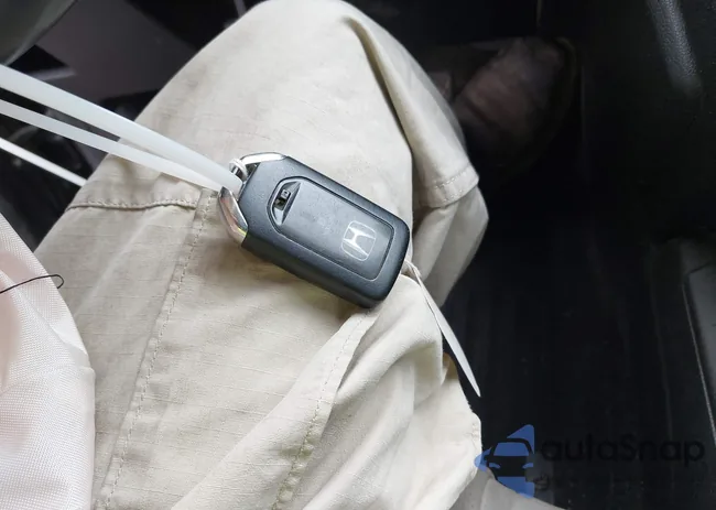 7FARW1H87LE008872: 42131283