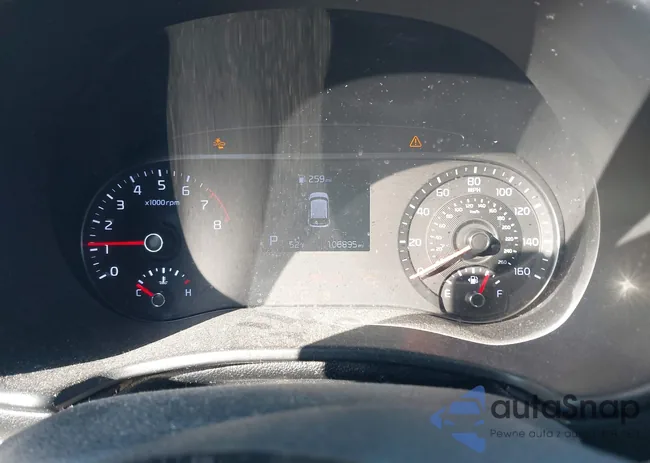 KNDJ33AU5L7037460: 42131360