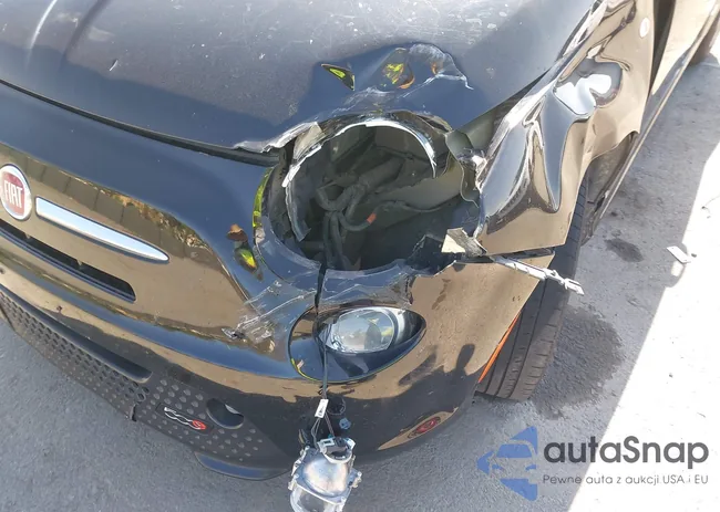 3C3CFFGE9HT575748: 42131492