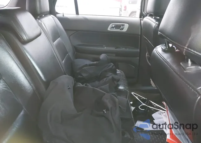 1FM5K7D84DGC29296: 42132600