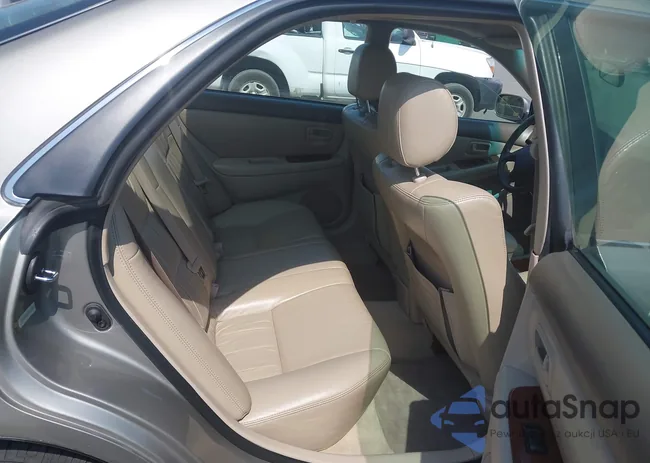 JT8BF28G3W5031533: 42132801