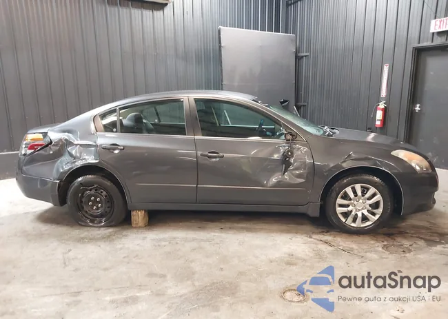 1N4AL21E08C290581: 42132940