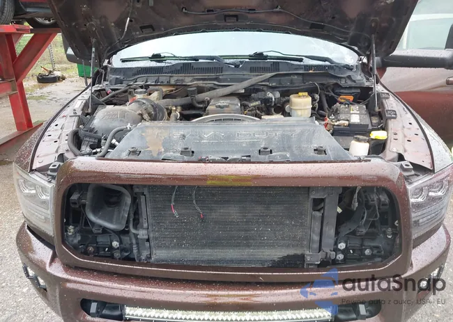 3C6UR5GL5FG501384: 42133077