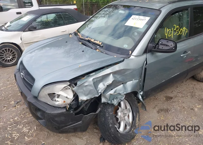 KM8JN12D25U042032: 42133097