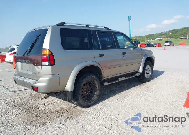 JA4MT31R54J007799: 42133535