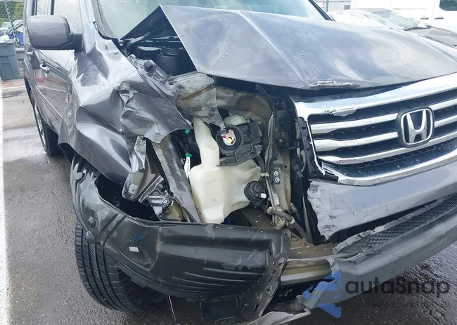 5FNYF3H35FB034592: 42133579