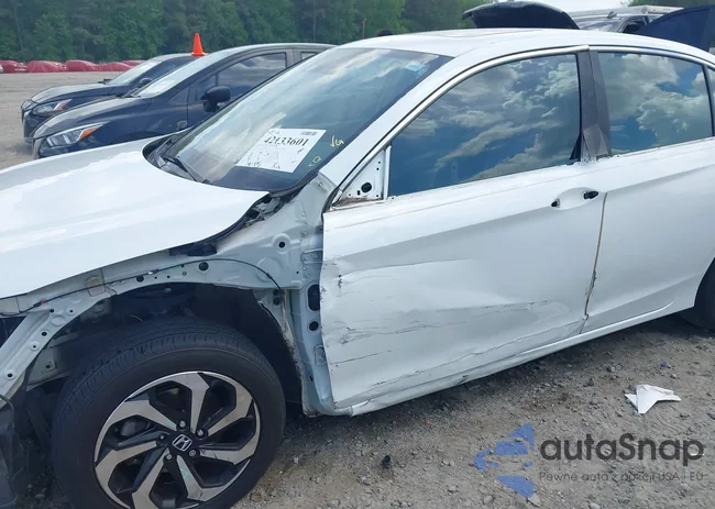 1HGCR2F02GA016504: 42133601