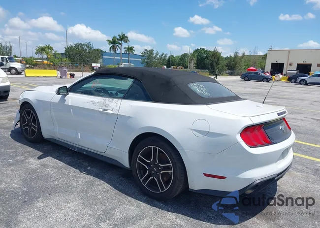 1FATP8UH6N5106301: 42133603