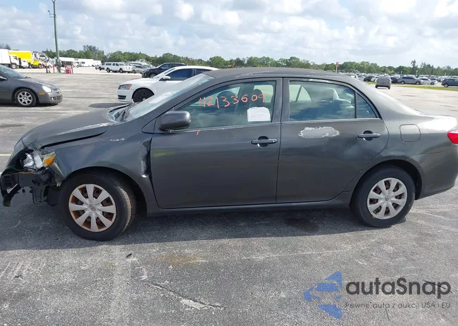 1NXBU40E19Z016810: 42133609