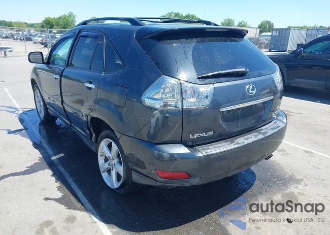 2T2GK31U18C041035: 42133623