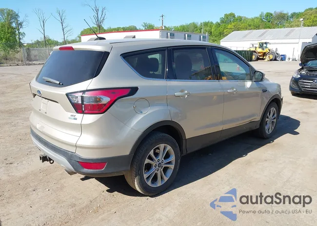 1FMCU9G91HUB76680: 42133631