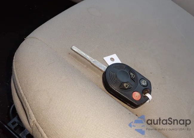 1FADP3F23GL245736: 42133670