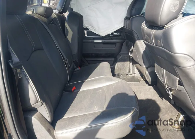 1C6RR6PT9JS193181: 42133768