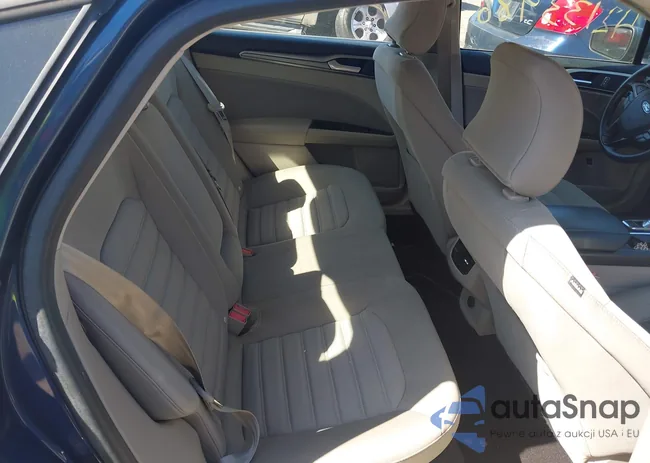 3FA6P0LU3KR204076: 42133986