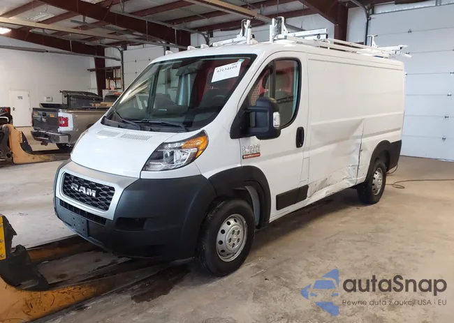 3C6TRVAG6LE138219: 42134105