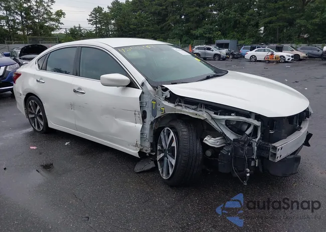 1N4AL3AP0HC258043: 42133169