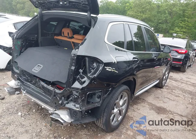 5UX43DP05R9V19705: 42133189