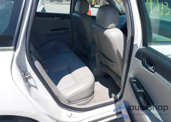 2G1WT58K179399420: 42133344