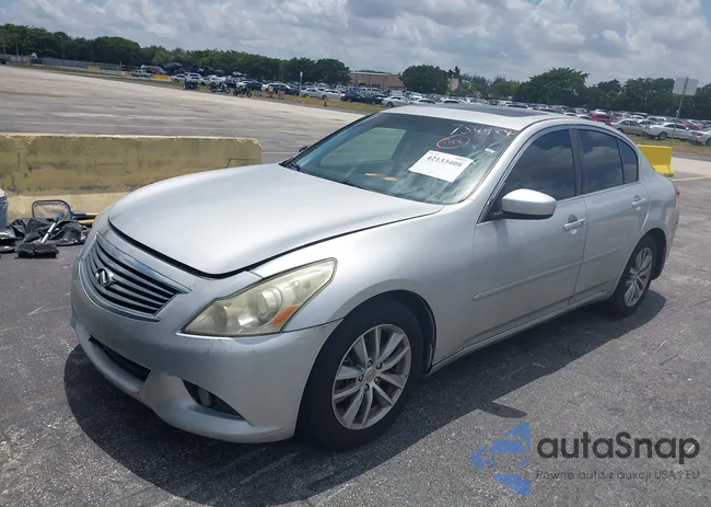 JN1CV6AR7DM754951: 42133408