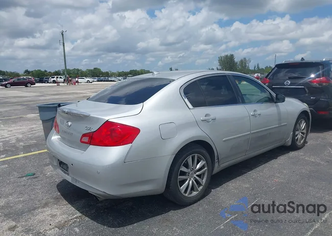 JN1CV6AR7DM754951: 42133408