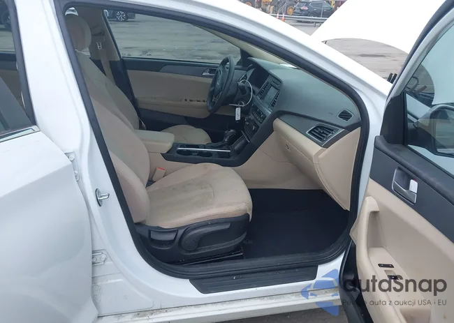 5NPE24AF7HH556136: 42134580