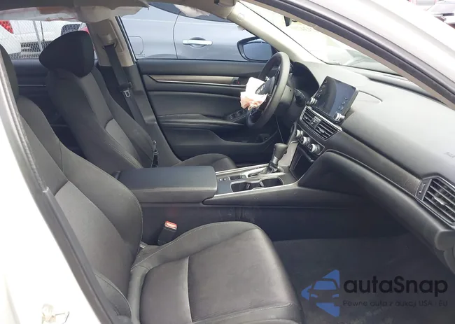 1HGCV1F14KA157761: 42134796