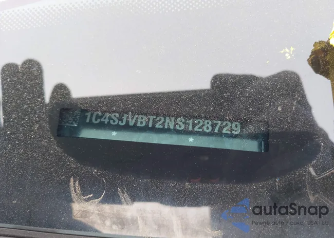 1C4SJVBT2NS128729: 42134940
