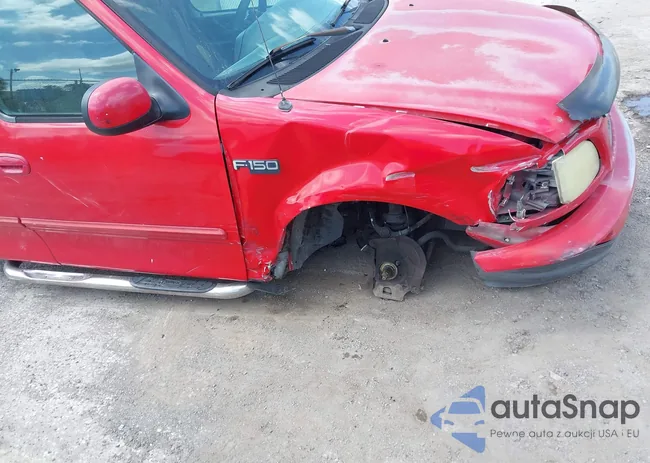 1FTRX17223NA27238: 42134158