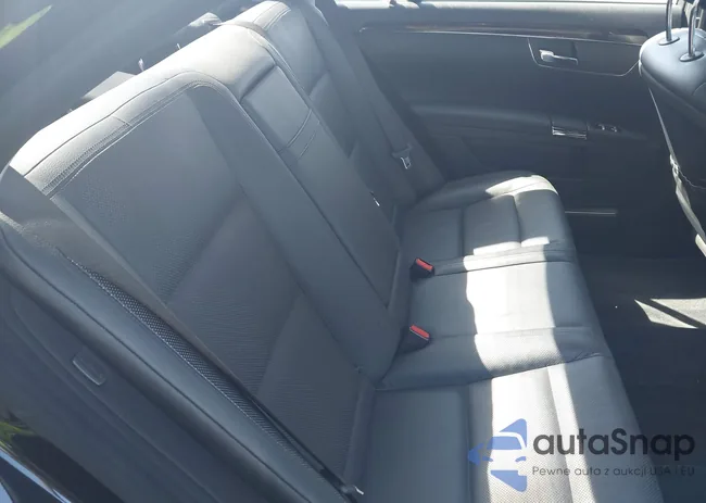 WDDNG8GB4BA362035: 42134250