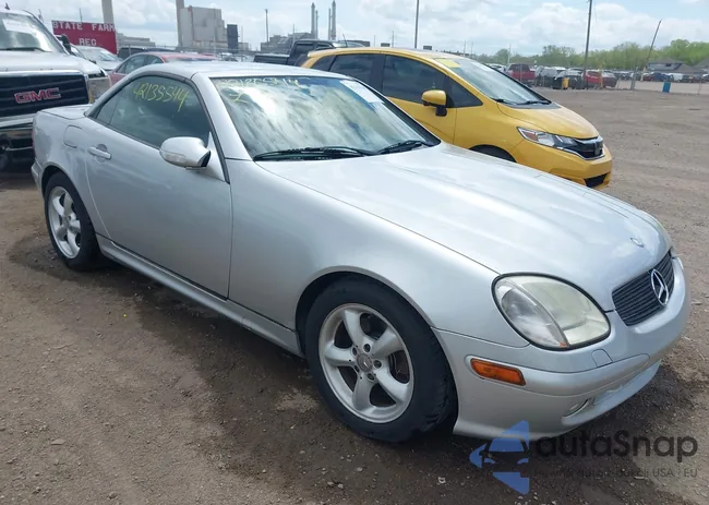 WDBKK65F82F254735: 42135544