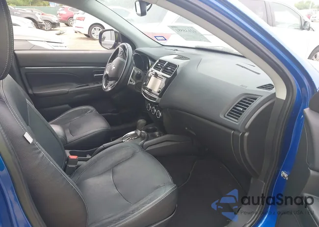 JA4AP4AW5GZ031447: 42135581