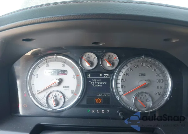 3C6UD5GL8CG182590: 42135638