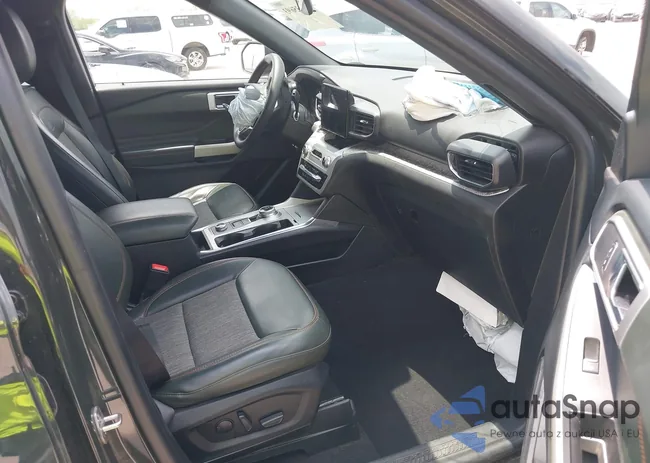 1FMSK8JH6NGC15107: 42135693