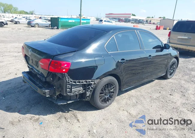 3VW2K7AJXEM367802: 42135820