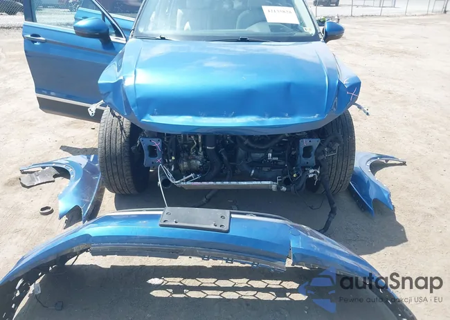 3VV2B7AX5KM062339: 42135828