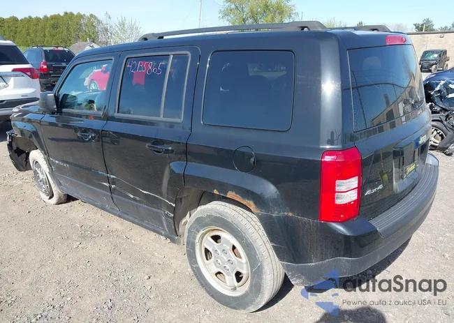 1C4NJRBB0HD144870: 42135865