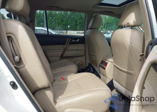 5TDYK3EH3CS073829: 42136042