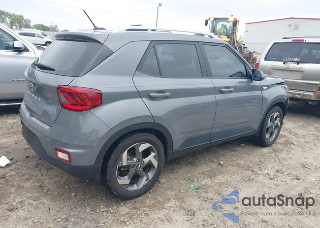 KMHRC8A3XPU232660: 42135297