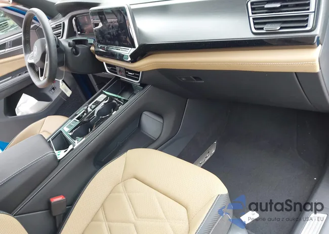 1V2WE2CA2RC208807: 42136547