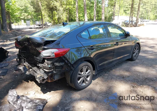 5NPD84LFXJH358504: 42136579