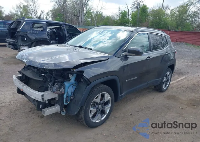 3C4NJDCB8KT735418: 42136605