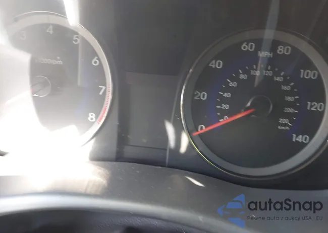 KMHCT4AE1FU827413: 42136768